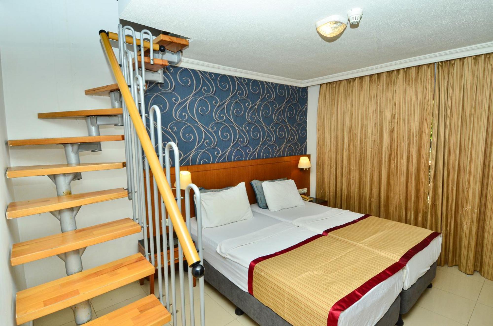 Tropic Beach Club Side Hotel Ngoại thất bức ảnh