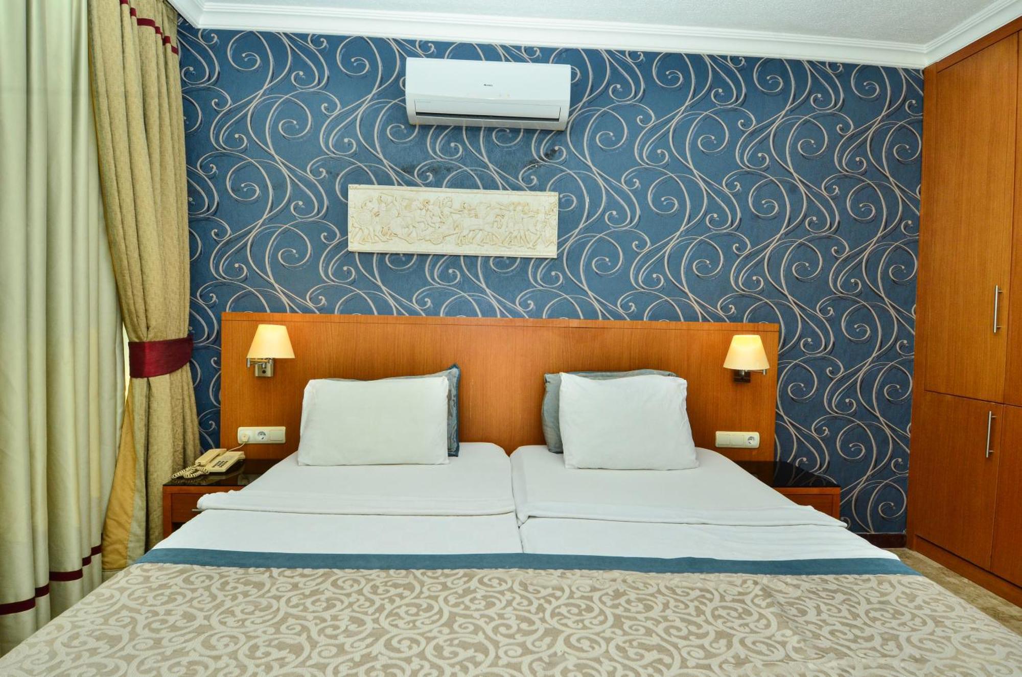 Tropic Beach Club Side Hotel Ngoại thất bức ảnh