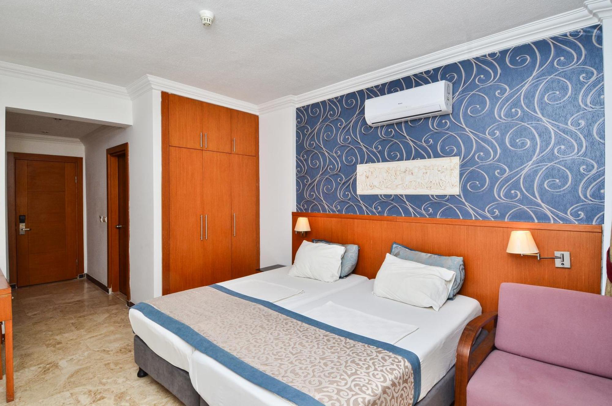 Tropic Beach Club Side Hotel Ngoại thất bức ảnh