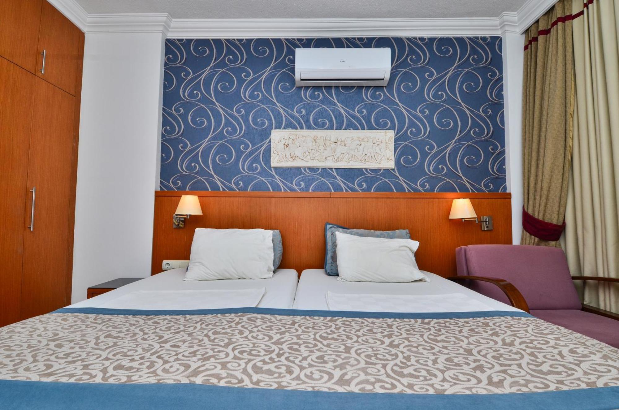 Tropic Beach Club Side Hotel Ngoại thất bức ảnh
