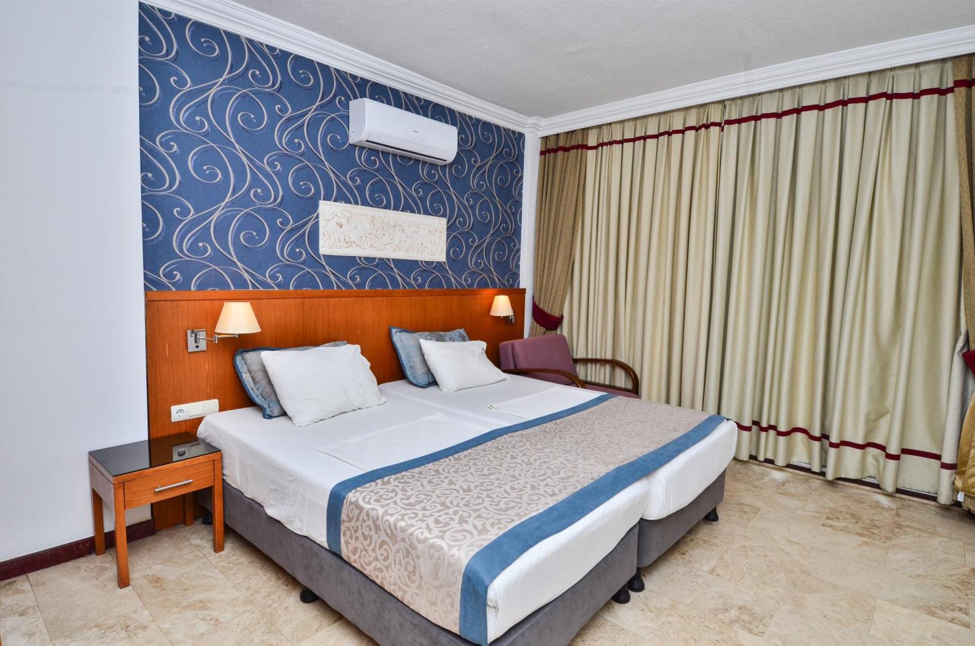 Tropic Beach Club Side Hotel Ngoại thất bức ảnh
